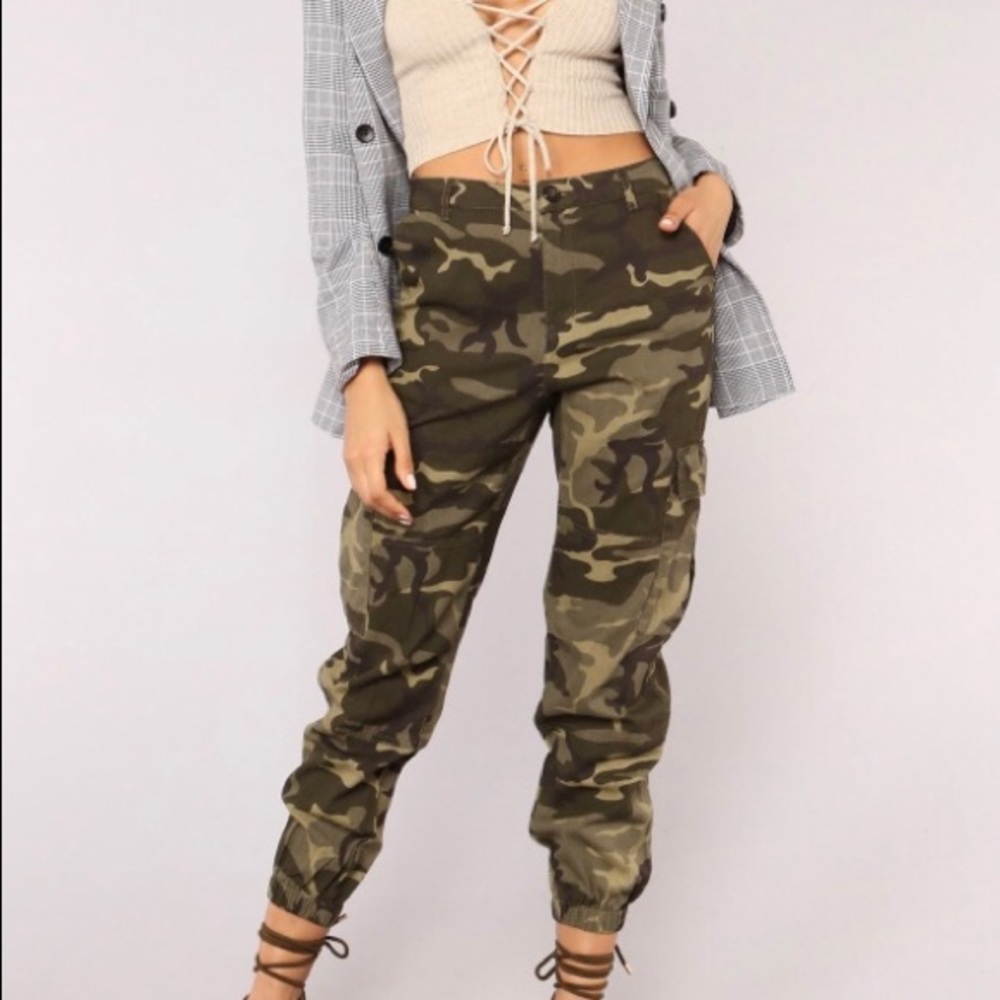 Cargo Pants - Camo
